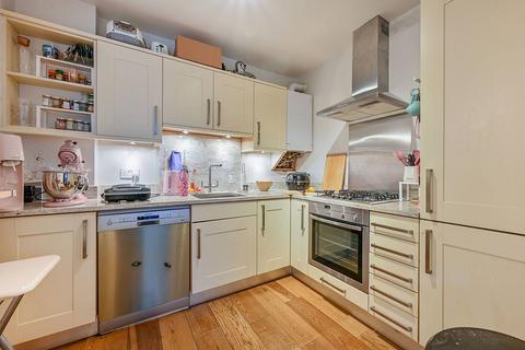 2 bedroom flat to rent, Gunterstone Road, Hammersmith, London, W14