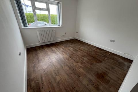 1 bedroom flat to rent, Imber Road, Warminster , Wiltshire