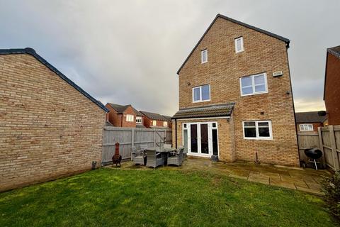 4 bedroom detached house for sale, Lord Close, Middlesbrough