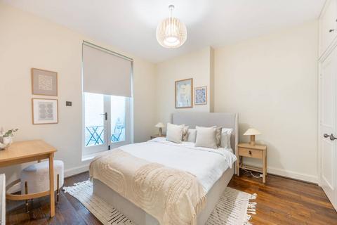 2 bedroom flat for sale, Clanricarde Gardens, Notting Hill, London, W2