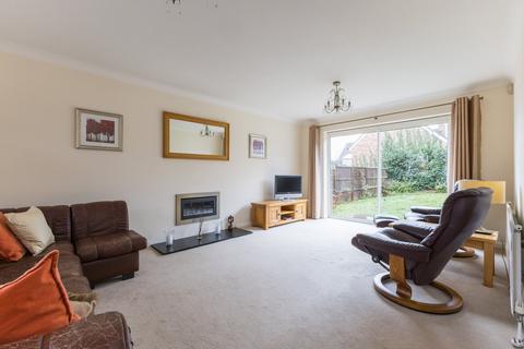 4 bedroom detached house for sale, Woodcote Road, Maidenhead SL6