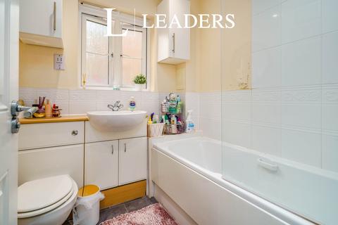 1 bedroom flat to rent, Bromley Close, East Road, Harlow, CM20