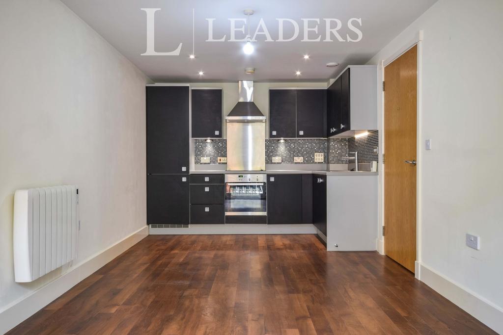 Kitchen/Living area