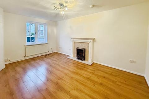 2 bedroom terraced house to rent, Castell Coch Drive, Newport, NP10