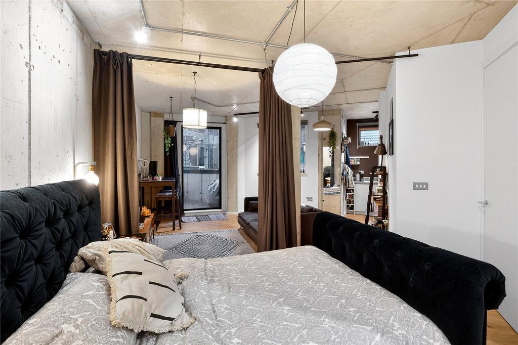 Bedroom/Reception