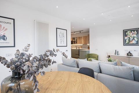 1 bedroom flat to rent, Icon Heights, Wood Green, London, N22