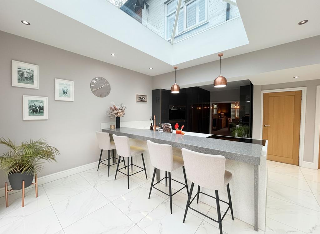 Kitchen/Diner/Family Room