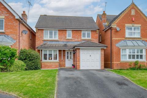 3 bedroom detached house for sale, Bourne Close, Kington, WR7