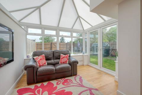 3 bedroom detached house for sale, Bourne Close, Kington, WR7