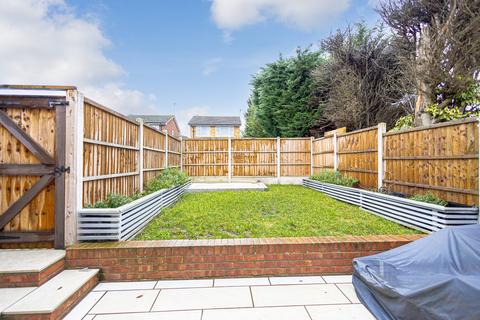 undefined, Lilyville Walk, Rayleigh, SS6