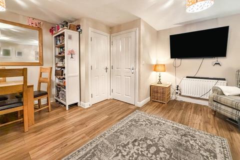 3 bedroom semi-detached house for sale, Roman Road, Corby NN18