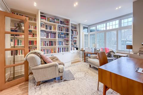3 bedroom detached house for sale, Aysgarth Road, Redbourn, Hertfordshire, AL3