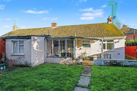 2 bedroom semi-detached bungalow for sale, Balmoral Road, Gaywood, King's Lynn, Norfolk, PE30 4DF