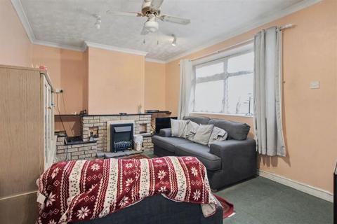 2 bedroom semi-detached bungalow for sale, Balmoral Road, Gaywood, King's Lynn, Norfolk, PE30 4DF