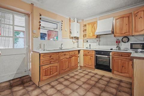 2 bedroom semi-detached bungalow for sale, Balmoral Road, Gaywood, King's Lynn, Norfolk, PE30 4DF