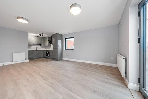 1 bedroom apartment for sale, Hanworth Road, Hounslow, TW3