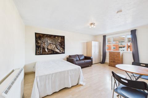Studio for sale, Massingberd Way, Tooting Bec
