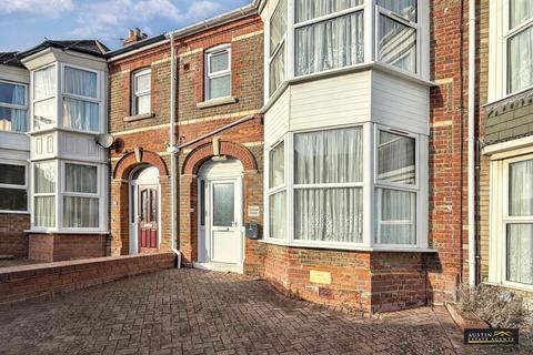 3 bedroom terraced house for sale, Milton Road, Weymouth