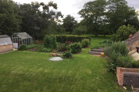 undefined, Blackwells End, Hartpury, Gloucester, Gloucestershire, GL19