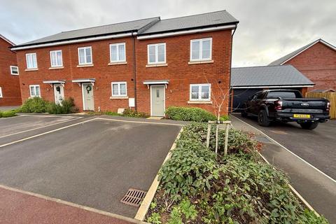 3 bedroom end of terrace house for sale, Merton Road, Taunton TA4