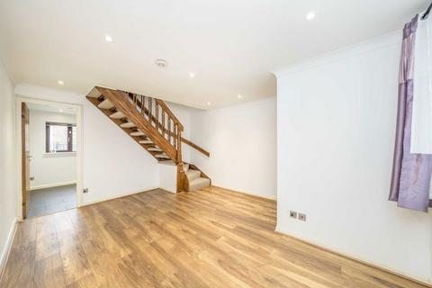 2 bedroom semi-detached house for sale, Hamilton Close, London SE16