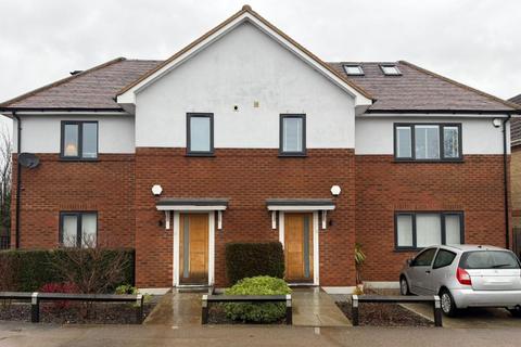 1 bedroom flat for sale, The Beeches, Windsor SL4