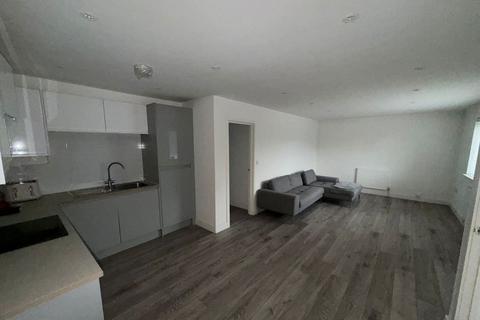 1 bedroom flat for sale, The Beeches, Windsor SL4