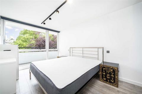 1 bedroom flat to rent, Clipstone Street, London W1W
