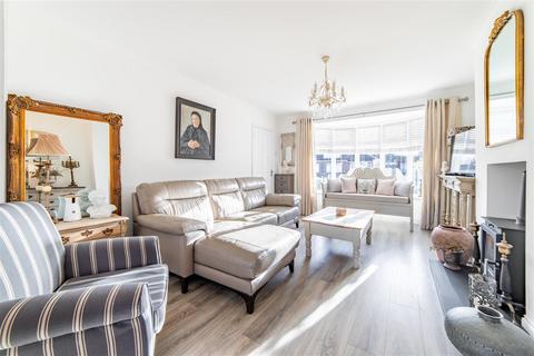 2 bedroom semi-detached bungalow for sale, Pinewood Avenue, North Gosforth, NE13