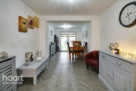 3 bedroom terraced house for sale, Rose Glen, Chelmsford
