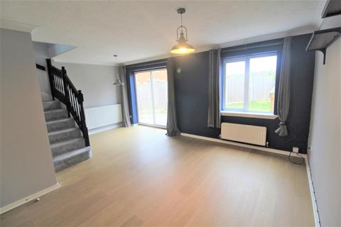 3 bedroom end of terrace house to rent, Harris Croft, Wem, Shrewsbury