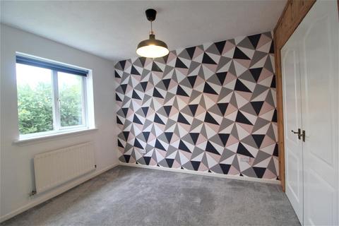 3 bedroom end of terrace house to rent, Harris Croft, Wem, Shrewsbury