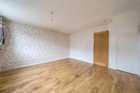 2 bedroom terraced house for sale, Simmons Court,  Aylesbury,  HP21