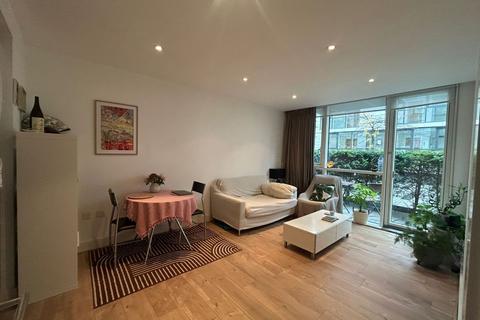 1 bedroom apartment to rent, Times Square, London