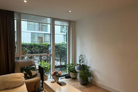 1 bedroom apartment to rent, Times Square, London