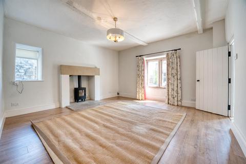 undefined, Off Fountain Square, Youlgrave, Derbyshire