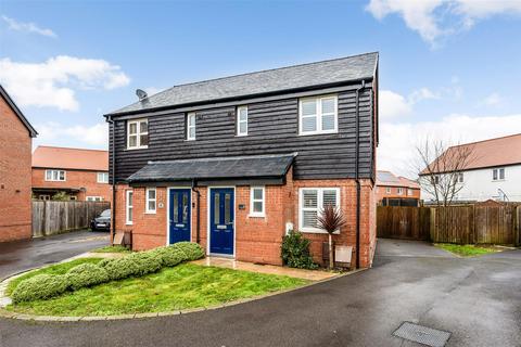 2 bedroom semi-detached house for sale, Little Green, Denmead