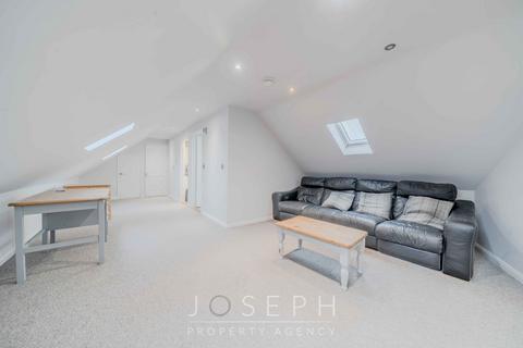 1 bedroom apartment to rent, High Street, 64-66 High Street, IP6