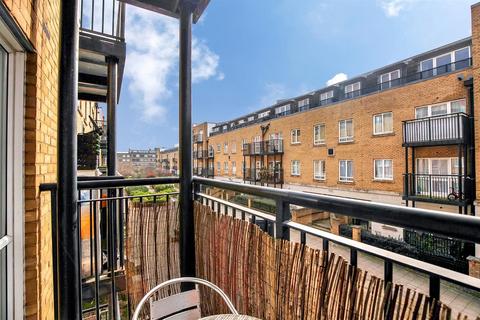 undefined, Horseley Court, Mile End, E1