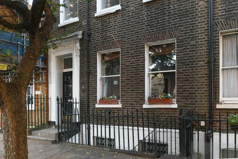 Office for sale - London WC1N