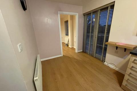 1 bedroom flat to rent, Skylark Road, North Cornelly CF33