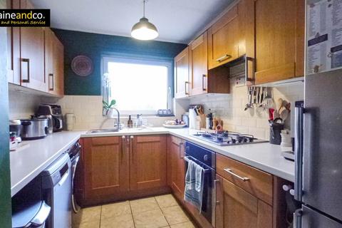 2 bedroom flat for sale, Malting Mead, Hatfield
