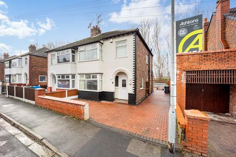 3 bedroom semi-detached house for sale, Russell Road, Runcorn WA7
