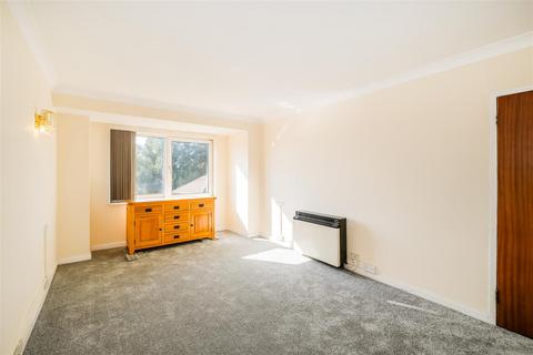 1 bedroom retirement property to rent, Homebush House, North Chingford