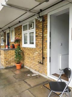 Studio to rent, Sovereign House, Cambridge Heath Road, London