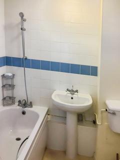 Studio to rent, Sovereign House, Cambridge Heath Road, London