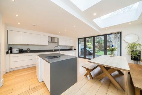 undefined, Holdernesse Road, London SW17