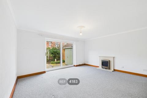 2 bedroom semi-detached bungalow to rent, Nottingham NG3