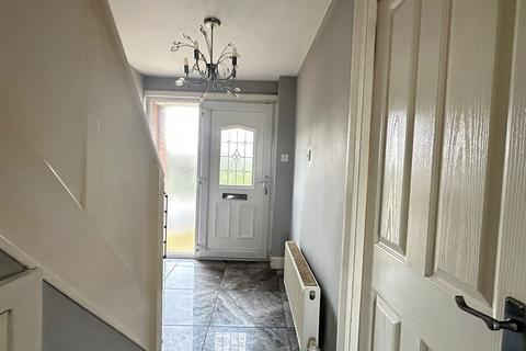 3 bedroom semi-detached house for sale, Woodhill Road, Glasgow G64