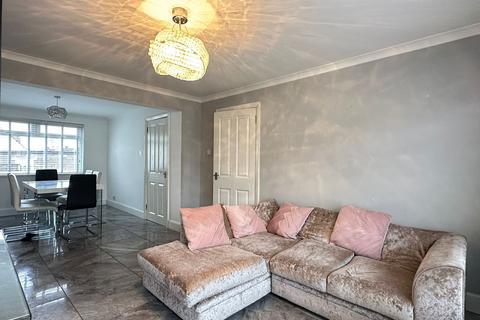3 bedroom semi-detached house for sale, Woodhill Road, Glasgow G64